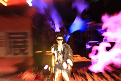 b201106130040.jpg