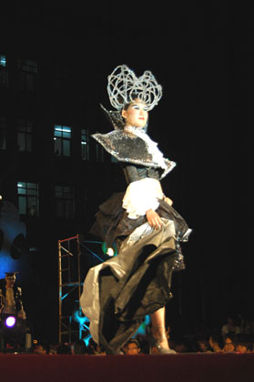 b201106130023.jpg