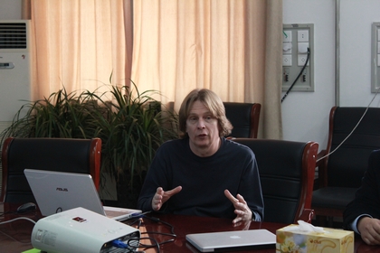 A20111201013.jpg