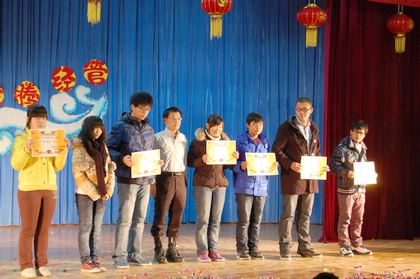 c20111223018.jpg