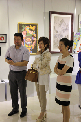 艺术展厅1.jpg