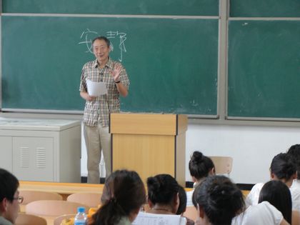 c20110906010.jpg