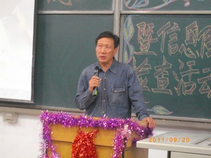 c20110921005.jpg