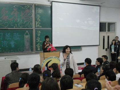 c20111019001.jpg