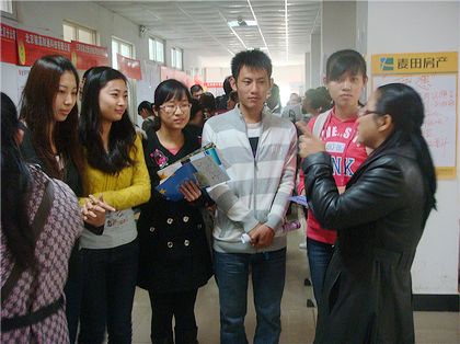 c20111024009.jpg
