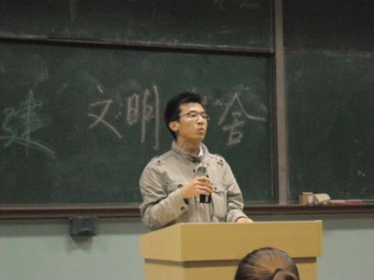 c20111107004.jpg