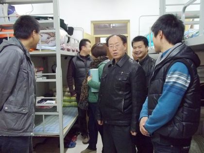 c20111115015.jpg