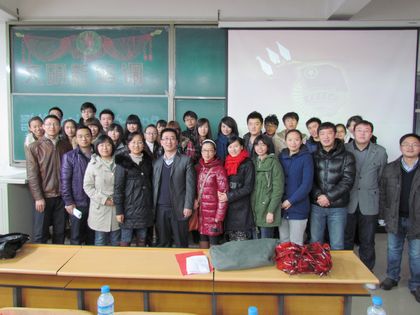 c20111201008.jpg