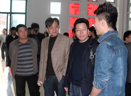 c20120424002.jpg