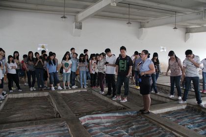 201205160006.jpg