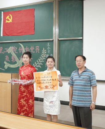 201206120002.jpg
