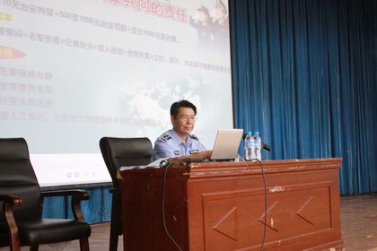 b201209110011.jpg