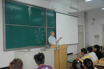 b201209110016.jpg