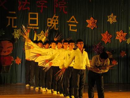 千手观音（摄影 王倩）  上稿.jpg
