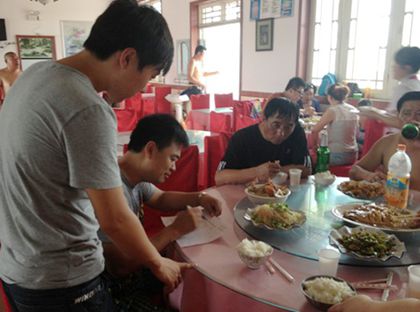 进行调研活动_副本.jpg