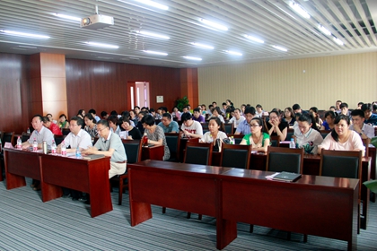 成果汇报会现场_副本.jpg