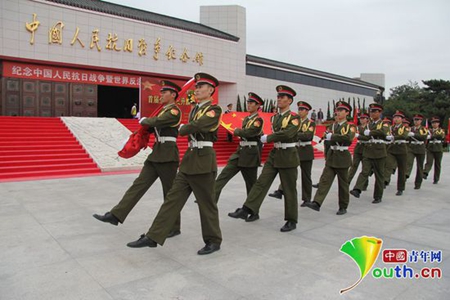 中青网报道展示我校国旗卫士风采.jpg