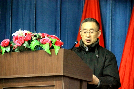赵志华副校长发表讲话.jpg
