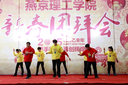 教务处：舞动奇迹.JPG