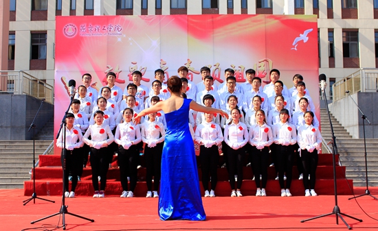 管理学院.jpg