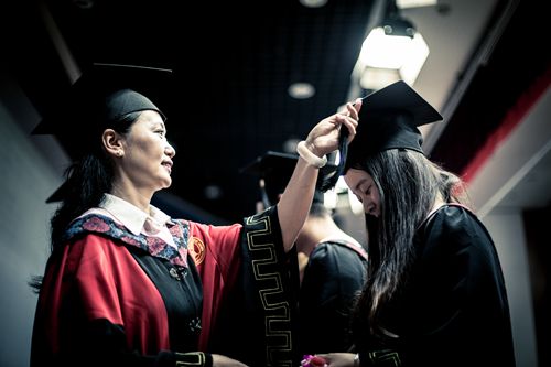 学业已成.jpg
