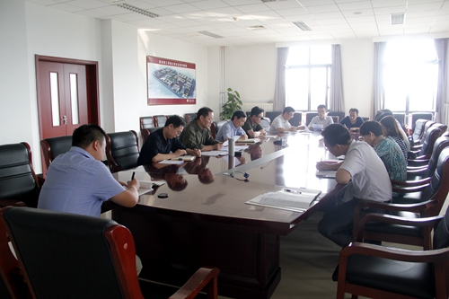 挂职锻炼教职工代表座谈会现场.JPG