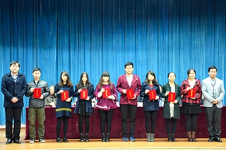 新媒体达人.jpg