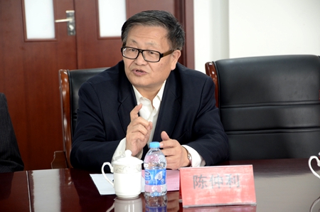 文法学院陈仲利院长讲话.JPG