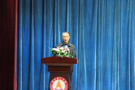 副校长讲话.JPG