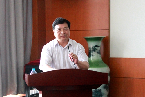 杨校长总结讲话.JPG