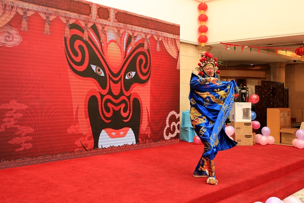 国粹节目《变脸》.JPG