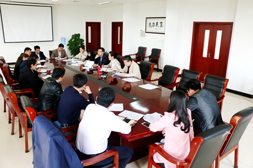 会议现场_副本.jpg